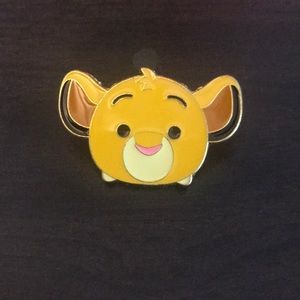 Disney enamel pin Lion King